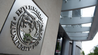 FT: Το αργότερο τον Ιανουάριο θα κριθεί η συμμετοχή του ΔΝΤ στο ελληνικό πρόγραμμα