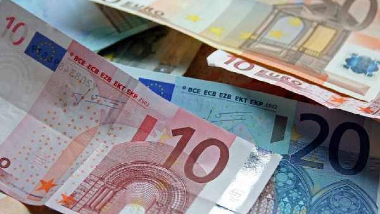 Φόρους 280 εκατ. ευρώ την ημέρα πληρώνουν νοικοκυριά και επιχειρήσεις