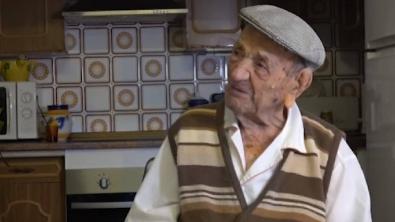 «Σαν και μένα κανείς» λέει στα 112 ο γηραιότερος άνδρας του κόσμου (vid)
