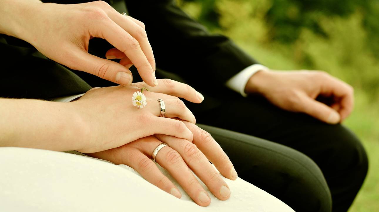 Αγίου Βαλεντίνου: Πιθανότερο να χωρίσουν όσοι παντρεύονται 14 Φλεβάρη