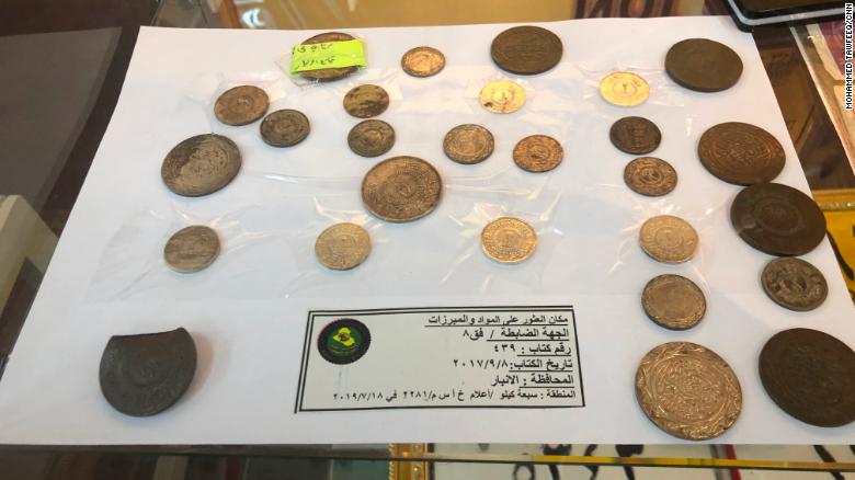 191118132005 isis museum coins exlarge 169