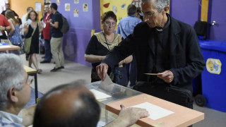 Αδιαφόρησαν, ξανά, οι Ισπανοί για τις εκλογές