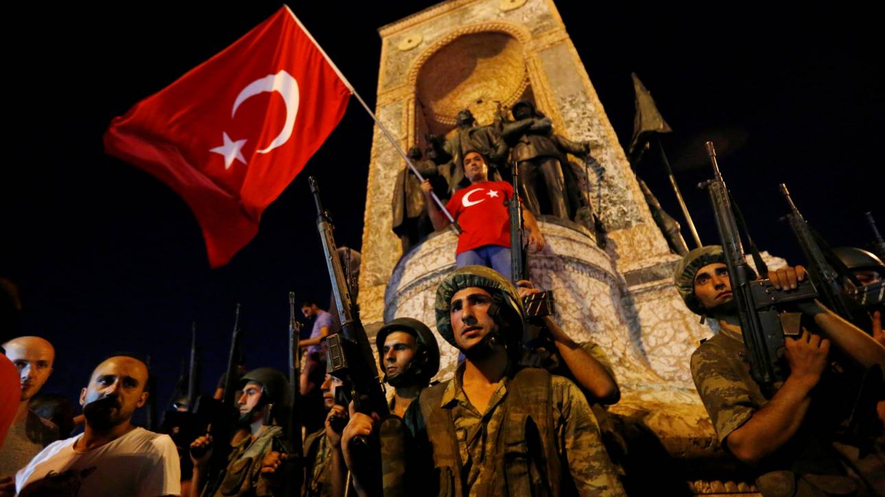 Πραξικόπημα στην Τουρκία: ένα χρόνο μετά, οι εκκαθαρίσεις δεν ...