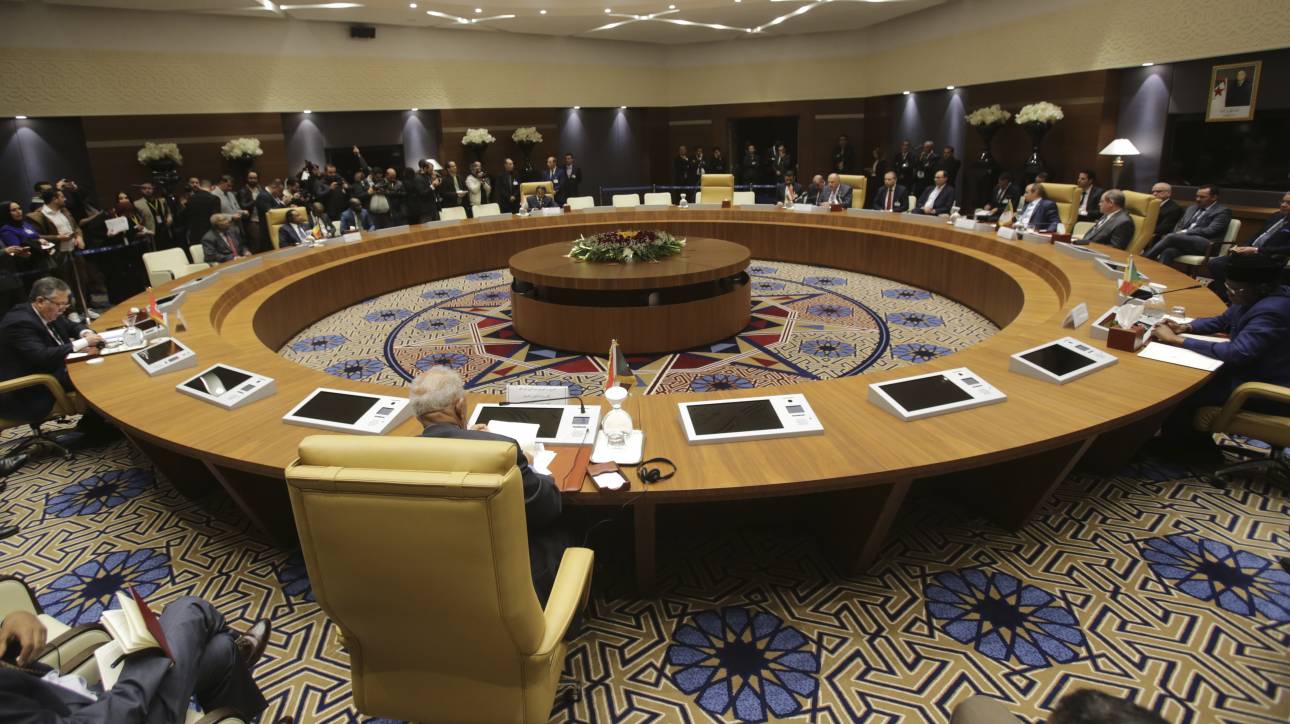 Λιβύη: Ξεκίνησαν στη Γενεύη οι συνομιλίες μεταξύ των αντιμαχόμενων πλευρών