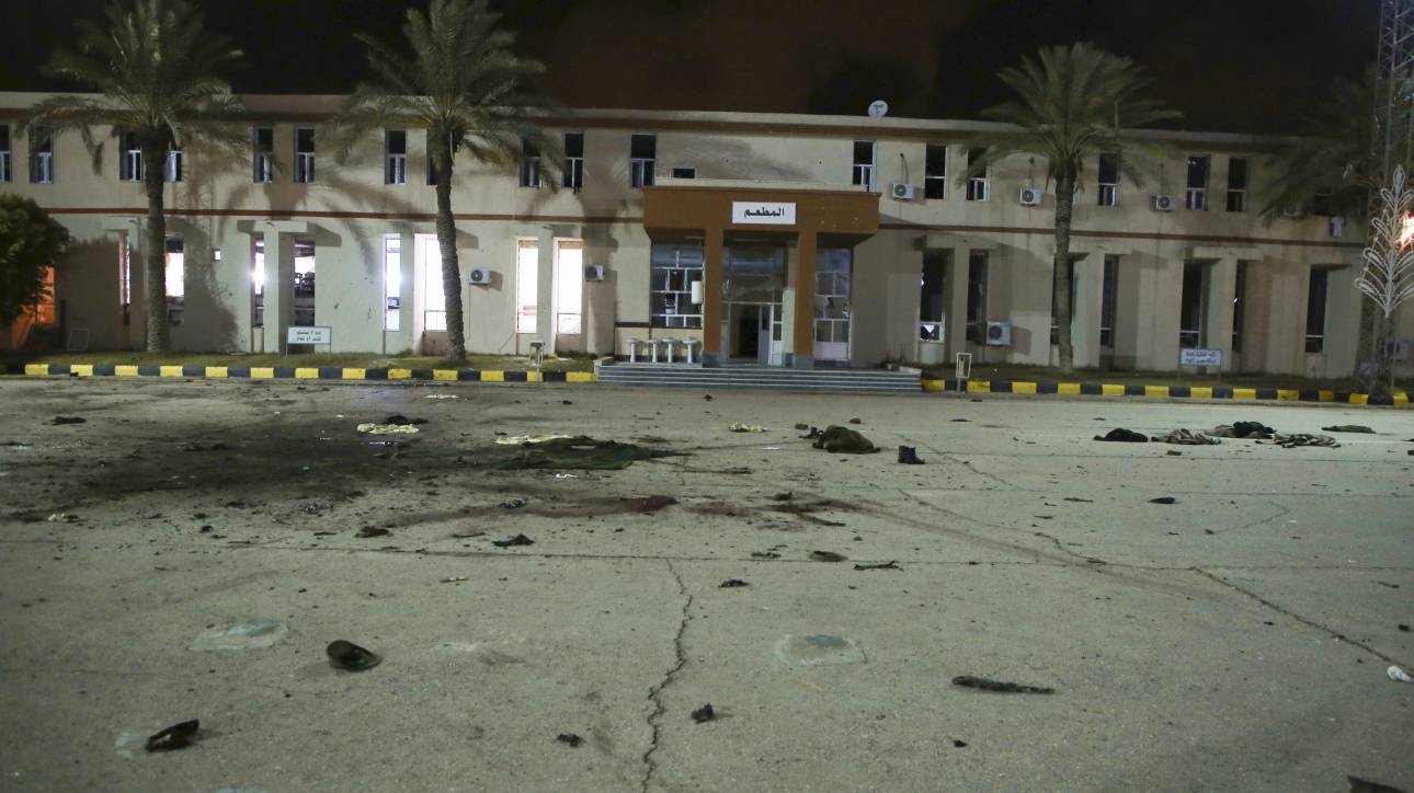 Λιβύη: Οι δυνάμεις του Χαφτάρ απαγορεύουν στον ΟΗΕ να χρησιμοποιεί το αεροδρόμιο της Τρίπολης 