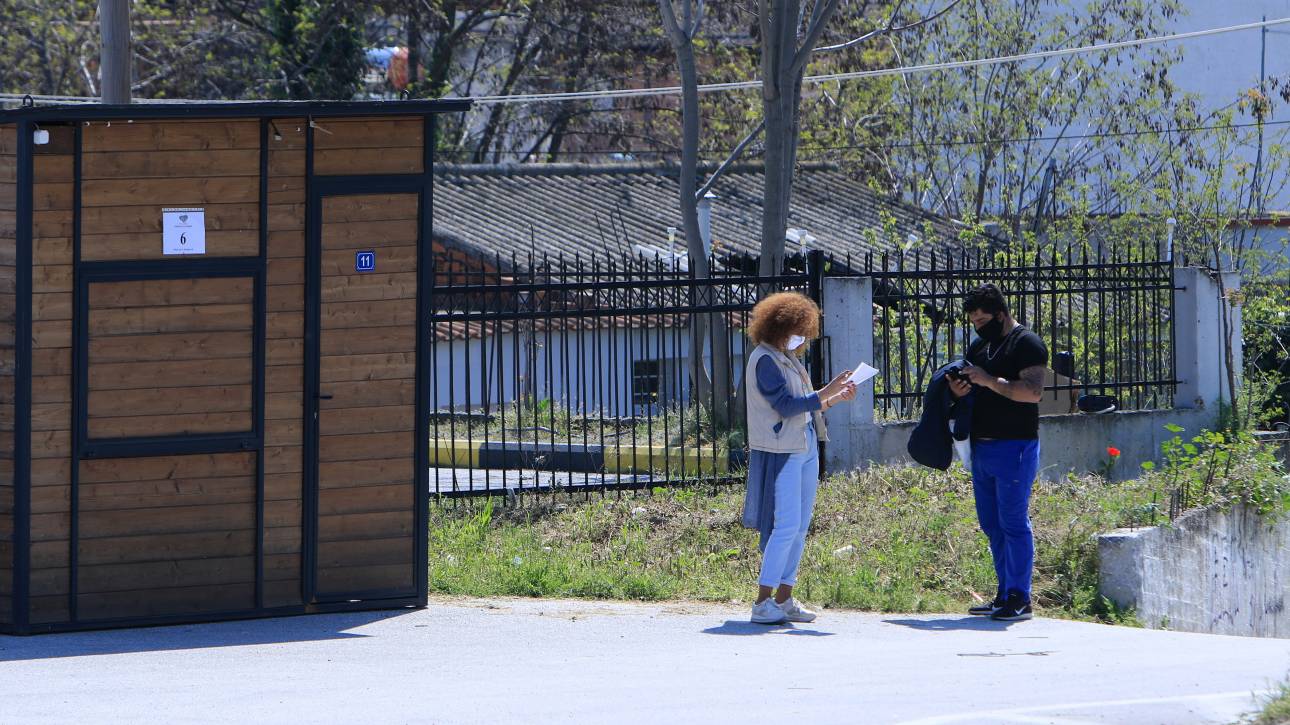 Κορωνοϊός - Χαρδαλιάς: 25 θετικοί στον ιό στη Λάρισα - Τα μέτρα τηρούνται 