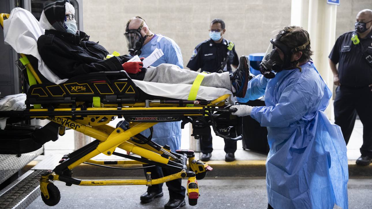 Κορωνοϊός - ΗΠΑ: 657 νέοι θάνατοι - Πλησιάζουν τους 100.000 οι νεκροί 