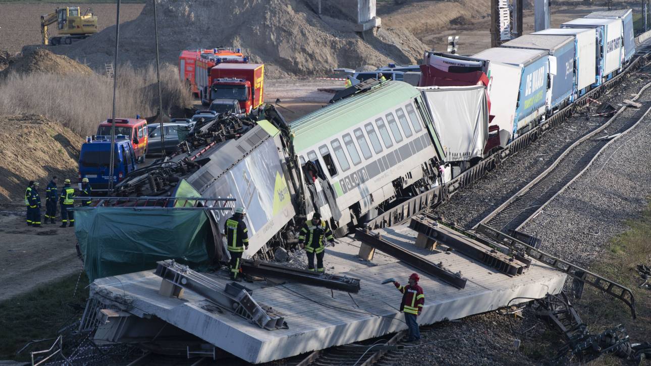 Σύγκρουση τρένων στην Τσεχία – Πληροφορίες για νεκρούς και τραυματίες