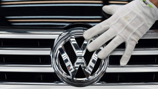 Πρώτες ζημιές για τη Volkswagen από το πειραγμένο λογισμικό των ρύπων