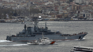 Ρωσικά πλοία ανάγκασαν τουρκικό να αλλάξει πορεία