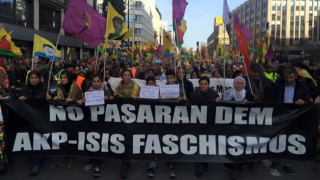 Χιλιάδες Γερμανοί διαδήλωσαν στο Ντίσελντορφ κατά της Τουρκίας