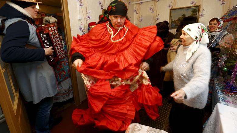 Οι Απόκριες - Kolyadki εορτάζονται τα Χριστούγεννα στη Λευκορωσία