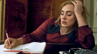 9 πράγματα για την Adele από το νέο τεύχος της Vogue