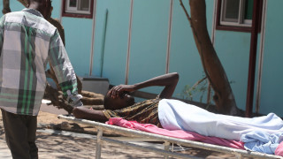 Σομαλία: Δεκάδες νεκροί σε διπλή βομβιστική επίθεση