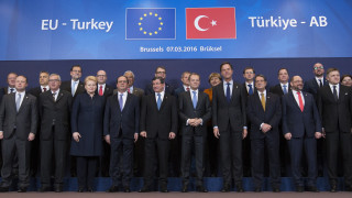Παρατείνεται η Σύνοδος Κορυφής - Νέες προτάσεις από την Τουρκία