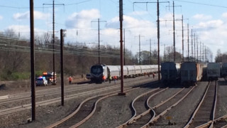 Εκτροχιάστηκε τρένο στη Φιλαδέλφεια, πληροφορίες για νεκρούς και τραυματίες