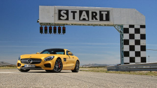 Οδηγούμε την AMG GT S, την πιο γοητευτική και εντυπωσιακή Mercedes