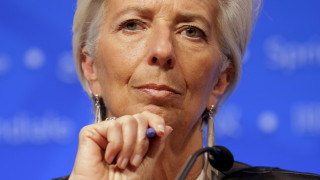 Guardian: Το ΔΝΤ απειλεί να αποχωρήσει από το ελληνικό πρόγραμμα