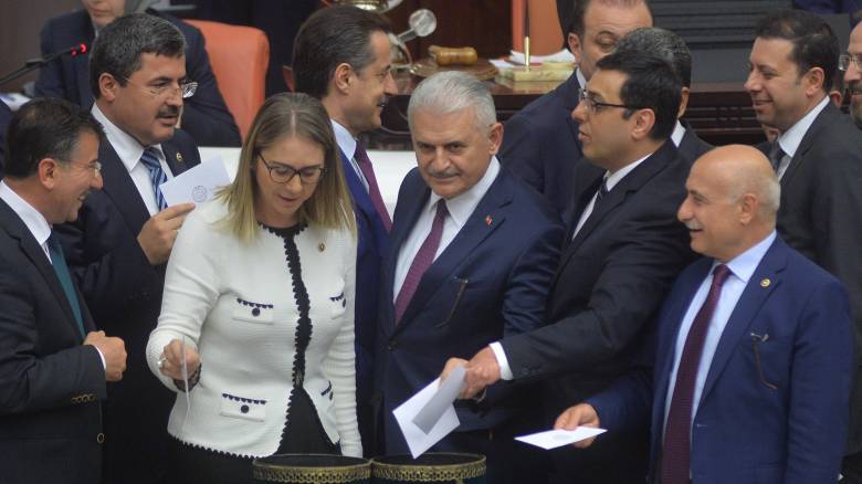 Ο Μπιναλί Γιλντιρίμ είναι ο νέος πρωθυπουργός της Τουρκίας