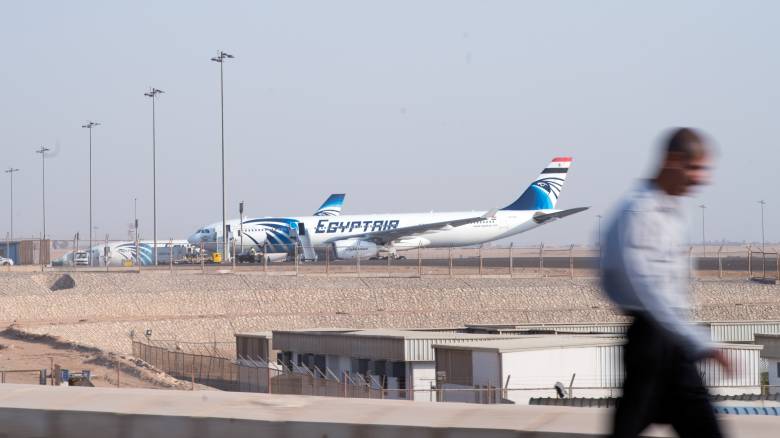 EgyptAir: Δεν ανήκουν στο αεροσκάφος τα συντρίμμια