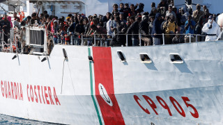 Mετατόπιση των προσφυγικών ροών προς Ιταλία