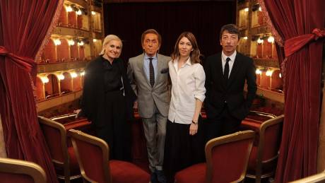 Λυρική σύμπραξη: Valentino και Σοφία Κόππολα ανεβάζουν την Τραβιάτα στη Ρώμη