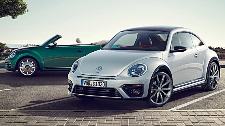 H VW ανανεώνει το Beetle. Και το κουπέ και το κάμπριο