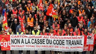 Συνομιλίες της γαλλικής κυβέρνησης με τα συνδικάτα για αποκλιμάκωση των κινητοποιήσεων