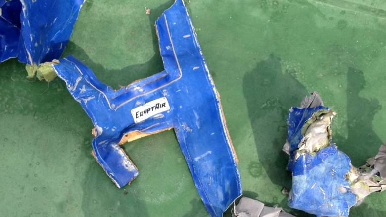 Βρέθηκαν κομμάτια της ατράκτου του αεροσκάφους της EgyptAir