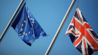 Η ΕΕ στην αντεπίθεση - Ζητούν από τους Βρετανούς να "τρέξουν" το διαζύγιο