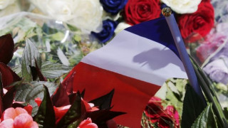O Λευκός Οίκος προσφέρει στην Γαλλία την «μέγιστη δυνατή στήριξη»