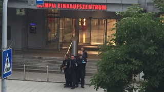 Πυροβολισμοί σε εμπορικό κέντρο στο Μόναχο (vid)
