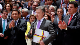 Κολομβία: Στις 26/09 η επικύρωση της συμφωνίας ανάμεσα σε κυβέρνηση και FARC