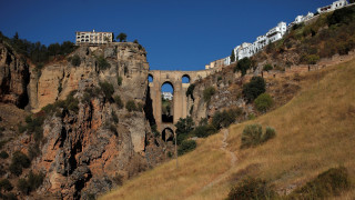 Puente Nuevo: Η εντυπωσιακή γέφυρα στην Ανδαλουσία