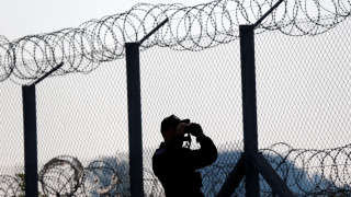 Ο Όρμπαν ζητά συνταγματική αναθεώρηση για να απαγορεύσει τη μετεγκατάσταση προσφύγων