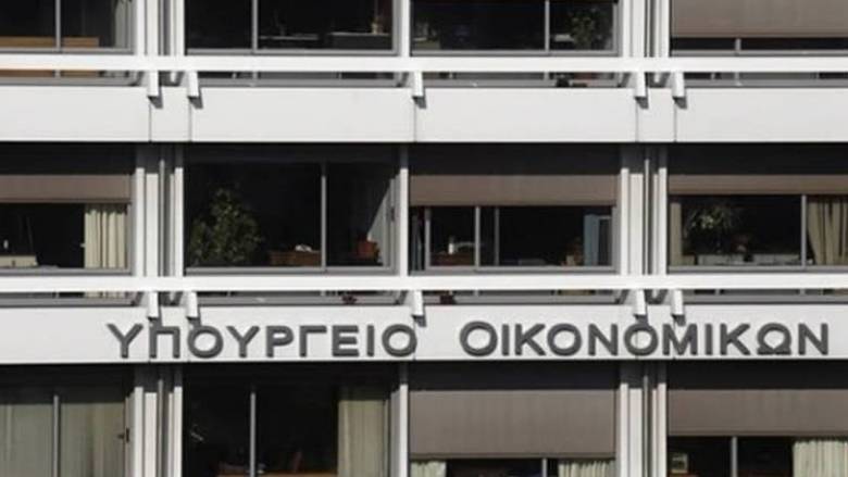 Το ΥΠΟΙΚ διαψεύδει ότι ο Τσακαλώτος έθεσε θέμα παραμονής της Ελλάδας στην ευρωζώνη
