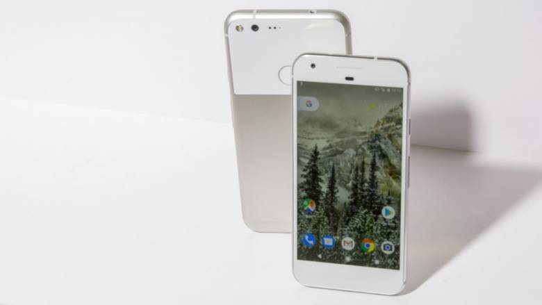 Η Google παρουσίασε τα δικά της κινητά τηλέφωνα Pixel με έξτρα νοημοσύνη