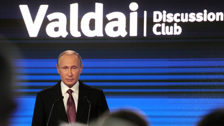 Πούτιν: Υστερία στις ΗΠΑ οι ισχυρισμοί για ρωσική παρέμβαση στις προεδρικές εκλογές
