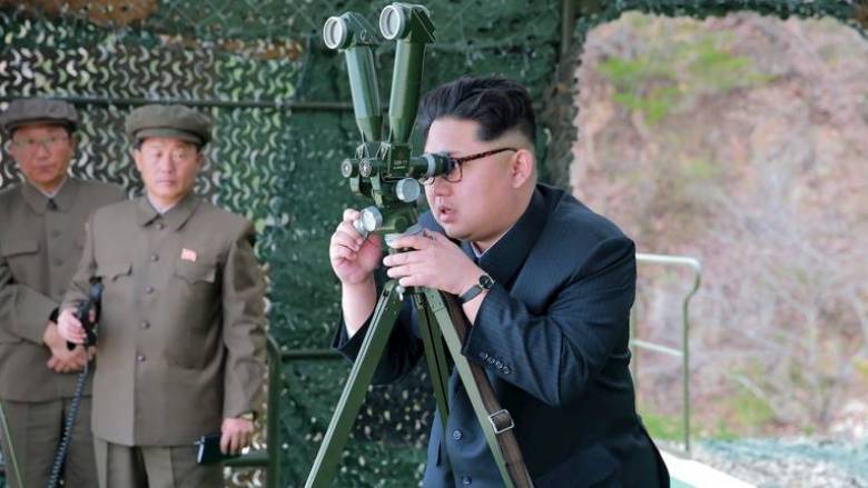 Με εκτόξευση μέσου βεληνεκούς πυραύλου θα υποδεχτεί τον νέο πρόεδρο των ΗΠΑ ο Κιμ Γιονγκ Ουν;