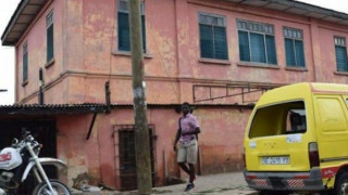 Στη Γκάνα λειτουργούσε «μαϊμού» πρεσβεία των ΗΠΑ για δέκα χρόνια