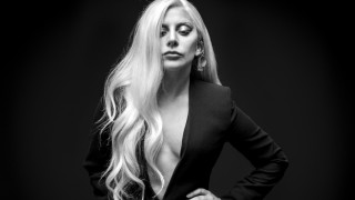 Lady Gaga: «Ο βιασμός μου με άφησε με μετατραυματικό στρες»
