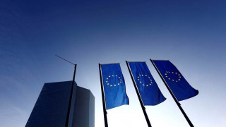 ΕΚΤ: Η αβεβαιότητα απειλή για την ευρωζώνη