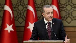 Νέο «χτύπημα» Ερντογάν: «Πονάμε για τα εδάφη που χάσαμε»