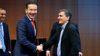 Ντάισελμπλουμ: Ξαναρχίζουν οι συζητήσεις με την Ελλάδα για την ελάφρυνση του χρέους