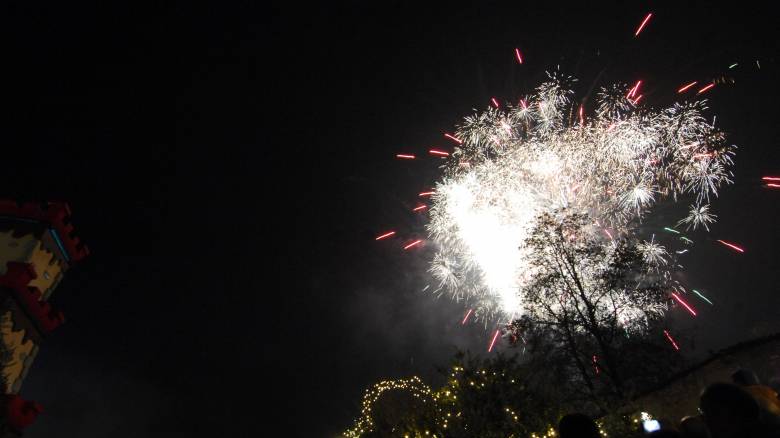 Θεσσαλονίκη: Θέαμα με 3.000 πυροτεχνήματα για τον εορτασμό του νέου έτους