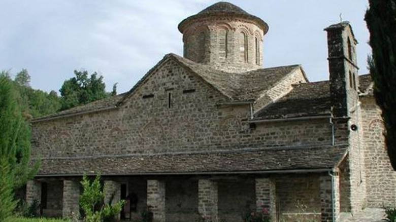 Κόνιτσα: Άγνωστοι έκλεψαν εικόνες του 19ου αιώνα από εκκλησία