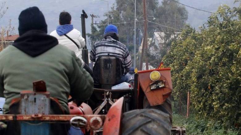 Μπλόκα αγροτών: Το Σάββατο τα τρακτέρ στα διόδια των Μαλγάρων