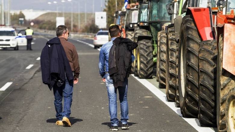 Μπλόκα αγροτών: «Παραλύει» το κέντρο Θεσσαλονίκης - 2ωρος αποκλεισμός εθνικής Αντιρρίου-Ιωαννίνων