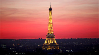Παρίσι: Σχεδιάζουν κατασκευή αλεξίσφαιρου φράχτη στον Πύργο του Άιφελ