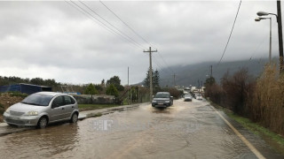 «Πλημμύρισε» η Κρήτη από τις καταρρακτώδεις βροχές (pics)